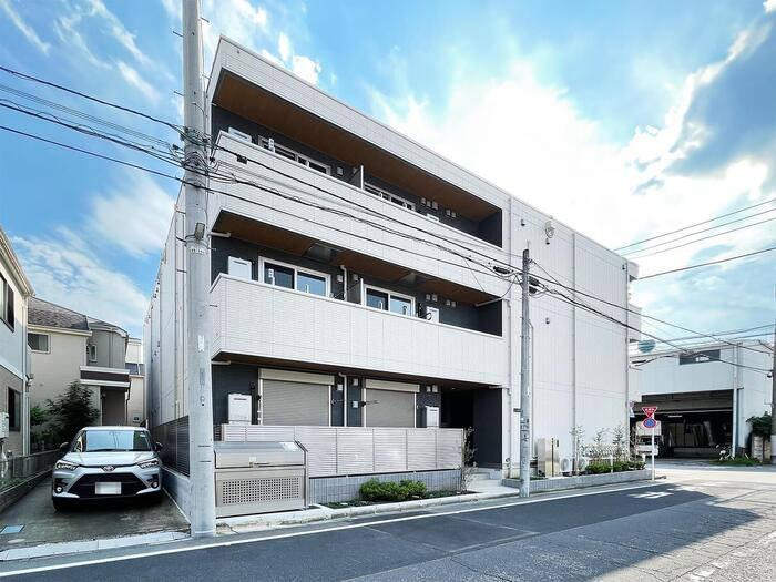 グラナーデ高野台の外観