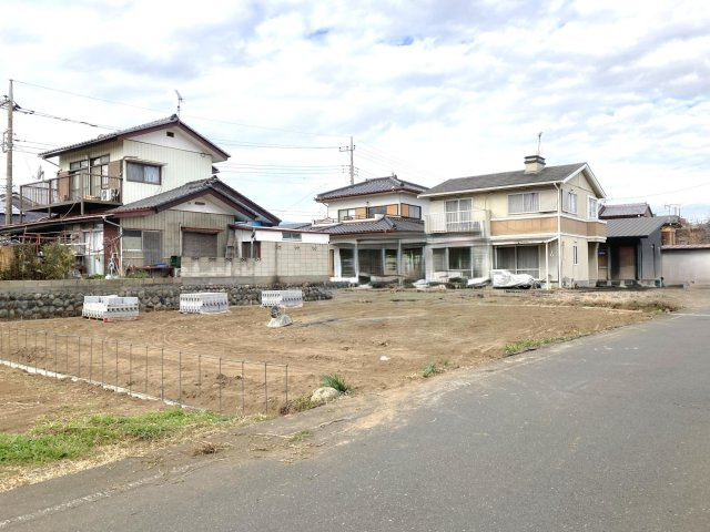 新築　みどり市大間々町大間々　Blooming　Garden　1号棟の前面道路含む現地写真|現地写真　東側接道幅員約4.9ｍ