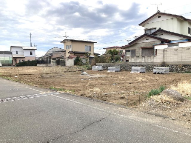 新築　みどり市大間々町大間々　Blooming　Garden　1号棟の駐車場|現地写真　駐車スペースは並列3台分可能です！
