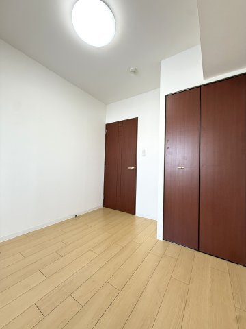 ステイツ南20条の洋室