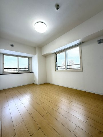 ステイツ南20条の洋室