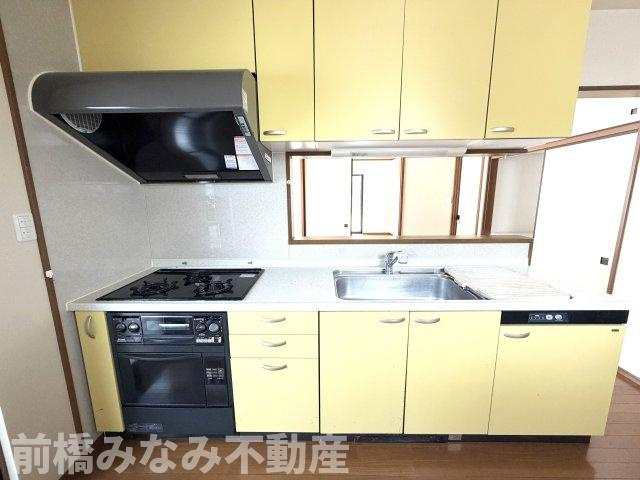 【中古平屋】前橋市昭和町　２LDK＋Sのキッチン|コンパクトなキッチンで掃除もラクラク