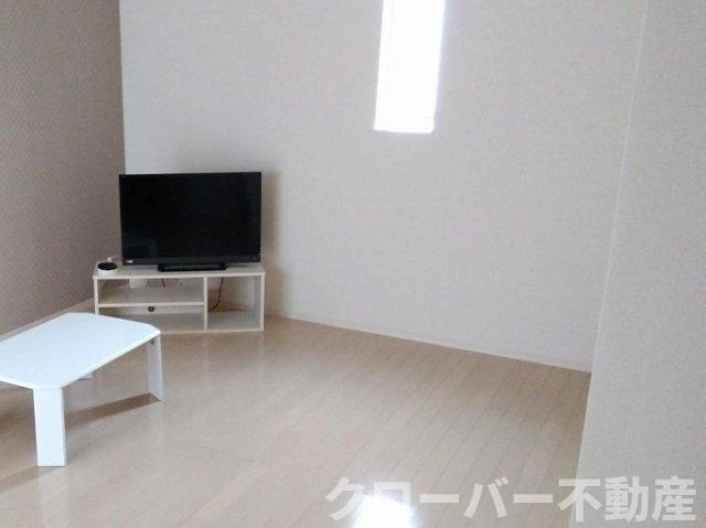 クレイノ茂木２の居間・リビング