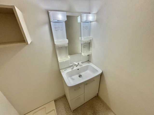 La Maison Claireの独立洗面台