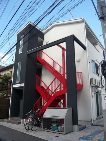 サンアーバン町屋の外観