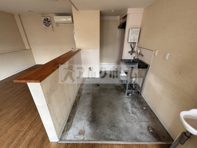 リズム柏原の内装