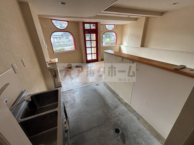 リズム柏原の内装