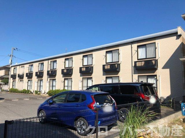 レオパレスドリーム坂出の外観