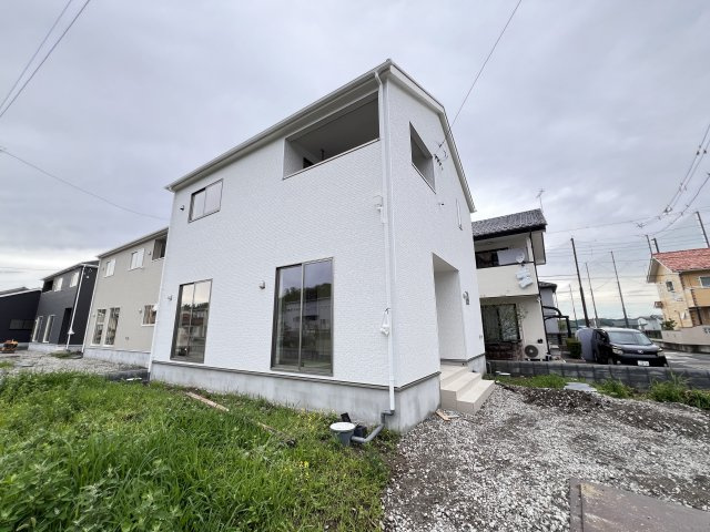 新築　高崎市吉井町下長根第３　クレイドルガーデン　1号棟
