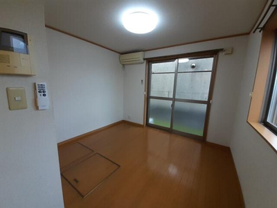 【洋室】 | フラワリーヒル篠原台町壱番館