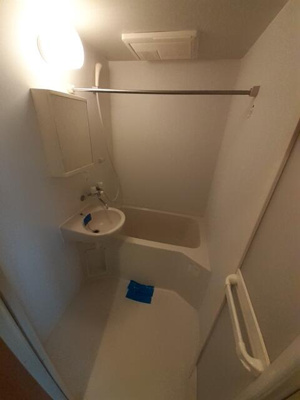 【浴室】 | フラワリーヒル篠原台町壱番館