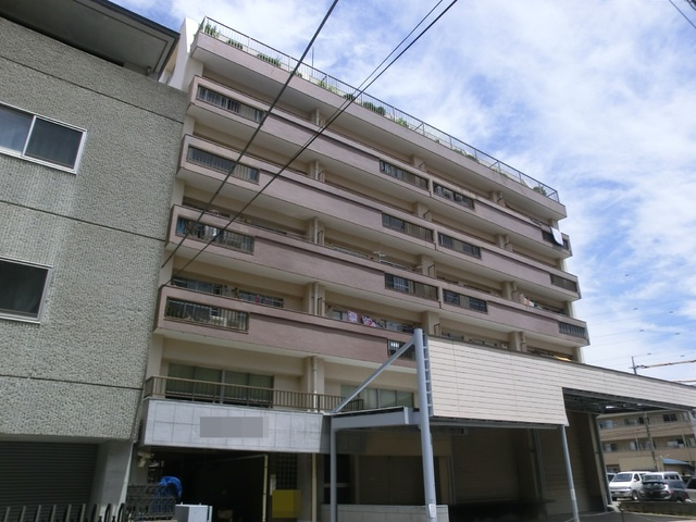 坂田ビルの外観|しっかりとしたマンションです。