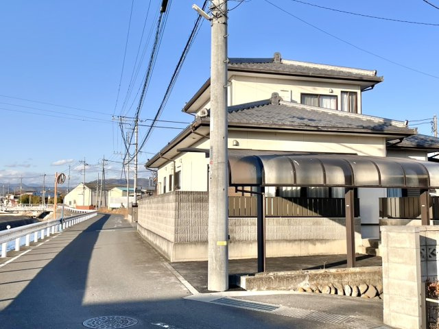 【中古戸建】足利市南大町の前面道路含む現地写真|■外観