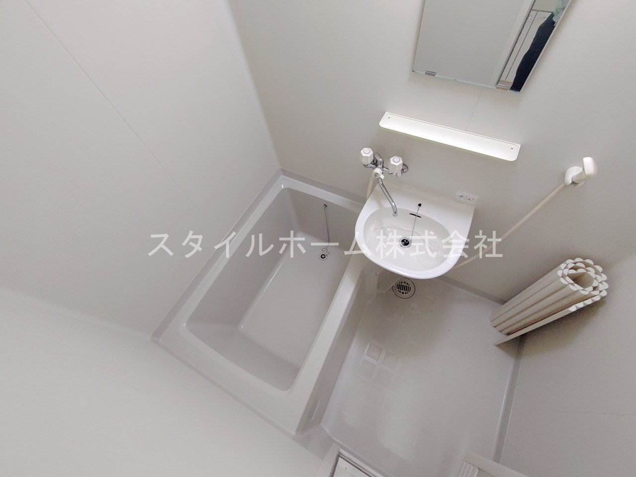 フレグランス花泉の浴室