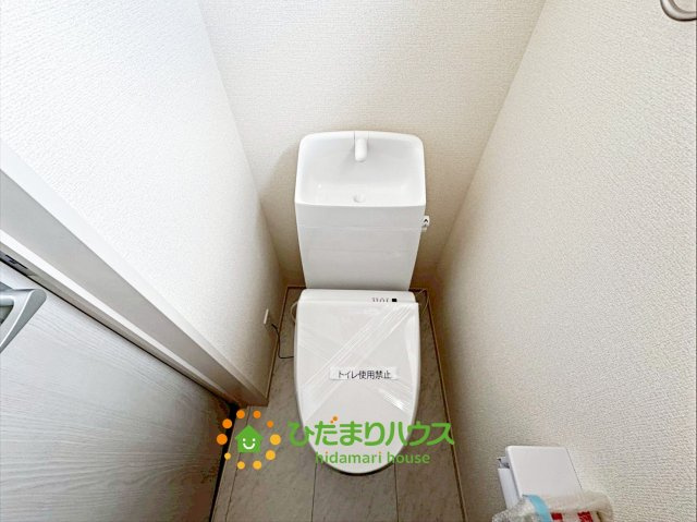 古河大山第3　新築一戸建て　02　リーブルガーデンのトイレ