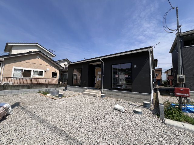 新築　高崎市吉井町下長根第３　クレイドルガーデン　4号棟の外観|現地写真　2026年4月完成予定！類似物件のご内覧等、お気軽にお問合せください♪　