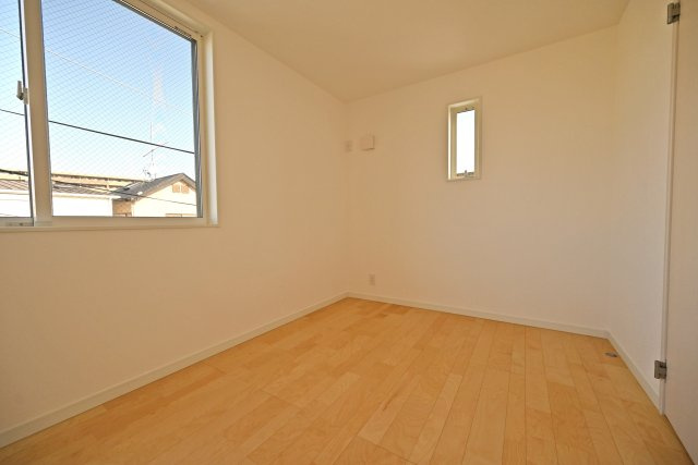 尼崎市大庄北1丁目新築一戸建ての洋室|3階洋室5.5帖