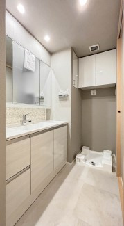 【独立洗面台】