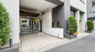 【エントランス】