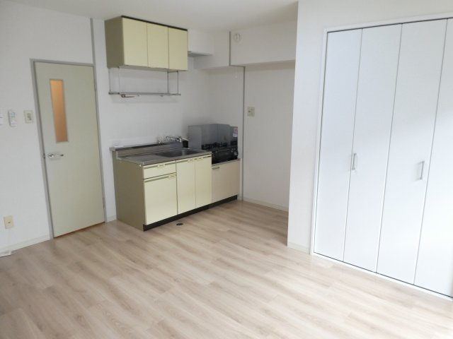 グレード山中の居間・リビング