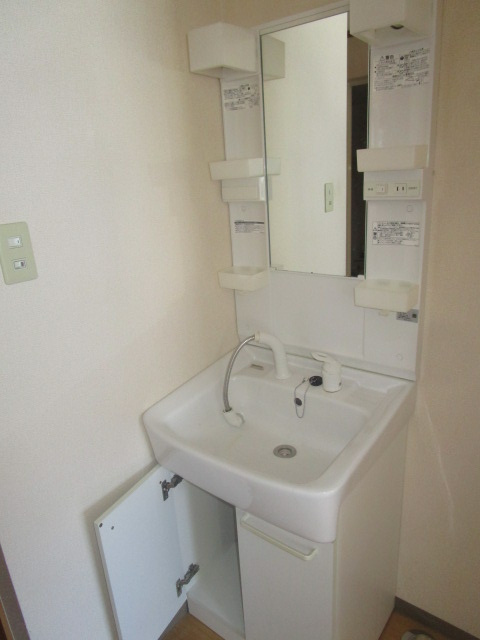 コーポ翼の洗面所