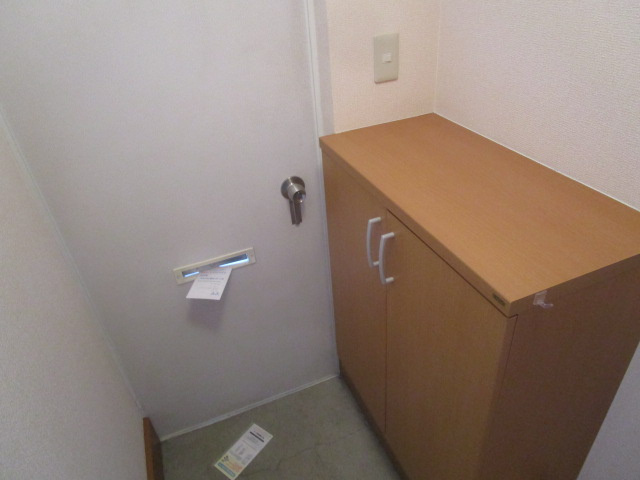 コーポ翼の玄関