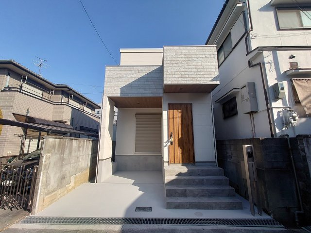 東山本新町　新築戸建