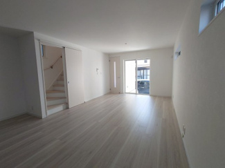 【居間・リビング】 | 東山本新町　新築戸建