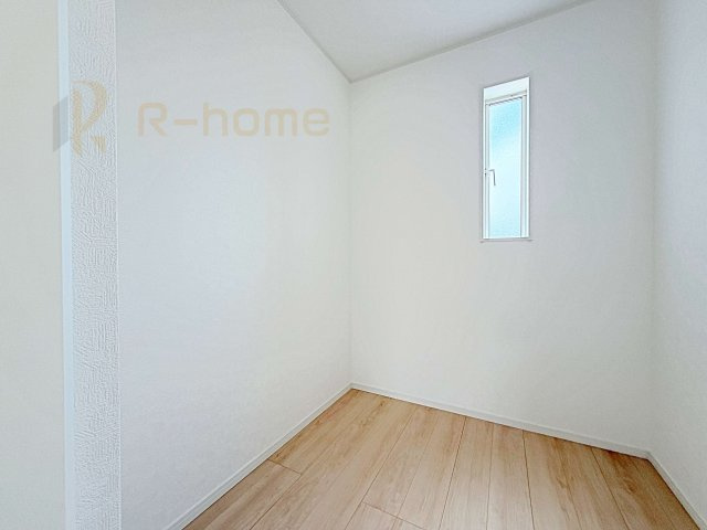 龍ケ崎市川余郷第1　新築戸建て　1号棟の収納|人気のウォークインクローゼット！アウター類はもちろん、季節ものや寝具も収納できます！