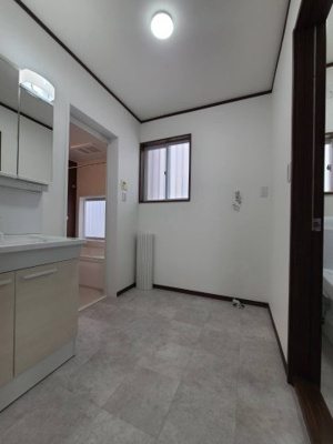 【洗面所】 | 大和市福田  中古戸建   全1棟