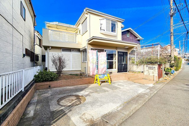 【前面道路含む現地写真】 | 大和市福田  中古戸建   全1棟