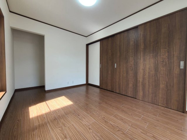 【居間・リビング】 | 大和市福田  中古戸建   全1棟