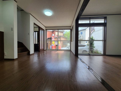 【居間・リビング】 | 大和市福田  中古戸建   全1棟