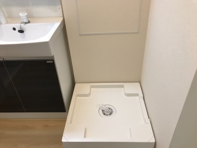 飾磨区中島　新築アパートの洗面所