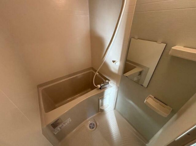 【浴室】 | F asecia chypre