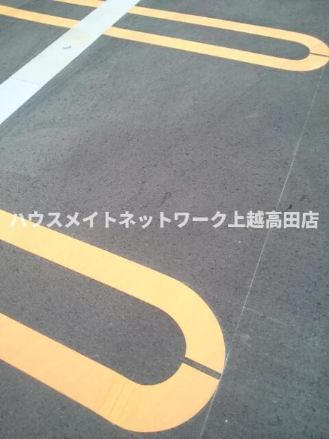 プレジールの駐車場|消雪付駐車場