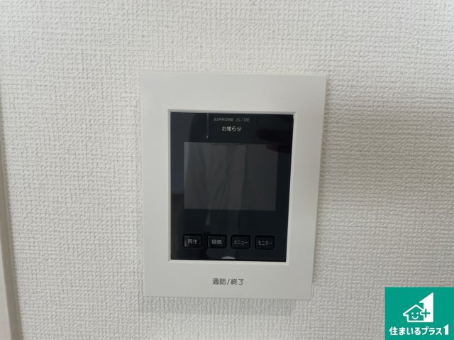 ★29(土)30(日)現地見学可能！★京都市伏見区向島立河原町　限定1邸の防犯設備|カラーモニターインターホン！声だけでなく来訪者の姿や顔がモニターで確認できるので、小さなお子様がいらっしゃるご家庭でも安心できます！