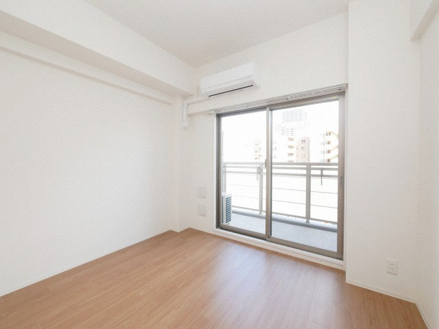 エスリード難波ザ・アークの居間・リビング