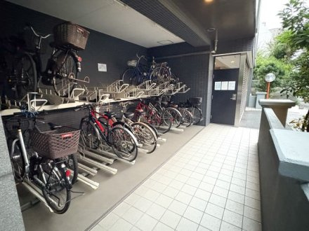 サンパレス田端壱番館の駐輪場