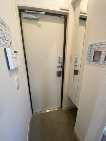 ルミナス大和町の玄関