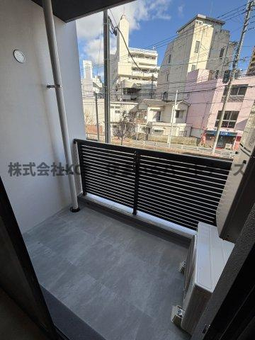 GlanZ　六ツ門のバルコニー