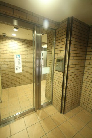 【エントランス】