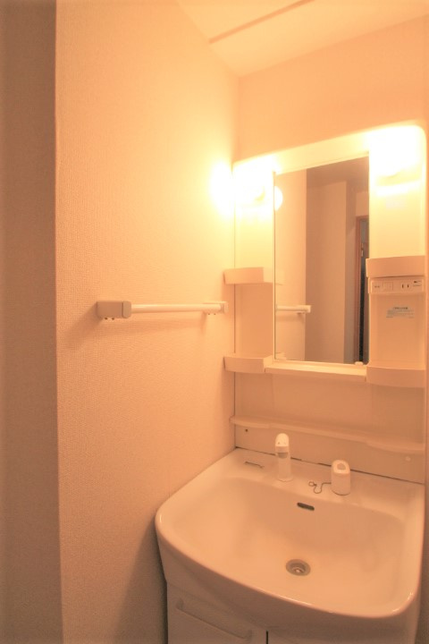 【洗面所】
