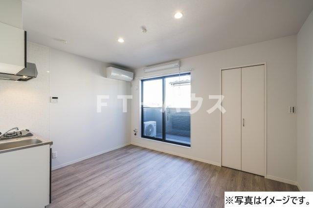 クレスト 検見川の居間・リビング