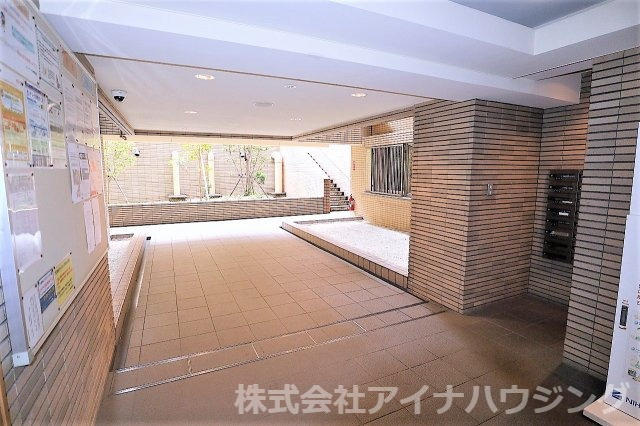 ジェイパーク川崎　（川崎区浅田1丁目）のエントランス|清潔なエントランスです