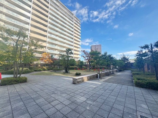 グリーンゲートレジデンス　イーストウイングの庭