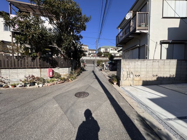 柏市増尾８丁目新築戸建の前面道路含む現地写真|西側前面道路