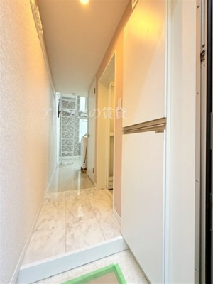 【玄関】 | ユナイト新町ジルベール