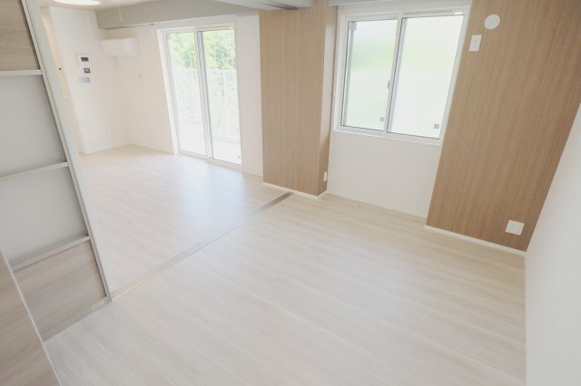 クレールRFの居間・リビング