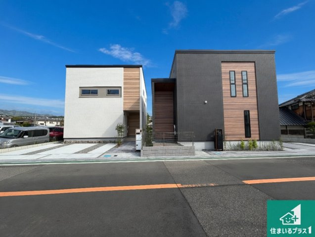 泉南郡熊取町大宮　新築一戸建ての外観|安心の10年保証！外観を美しく保ち、雨水で汚れを落とします！気になることがありましたら、お気軽にお問い合わせください！